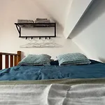 Luxury 2Br 1Lr Apt, 14Min Walk To St Bavo Cathedral