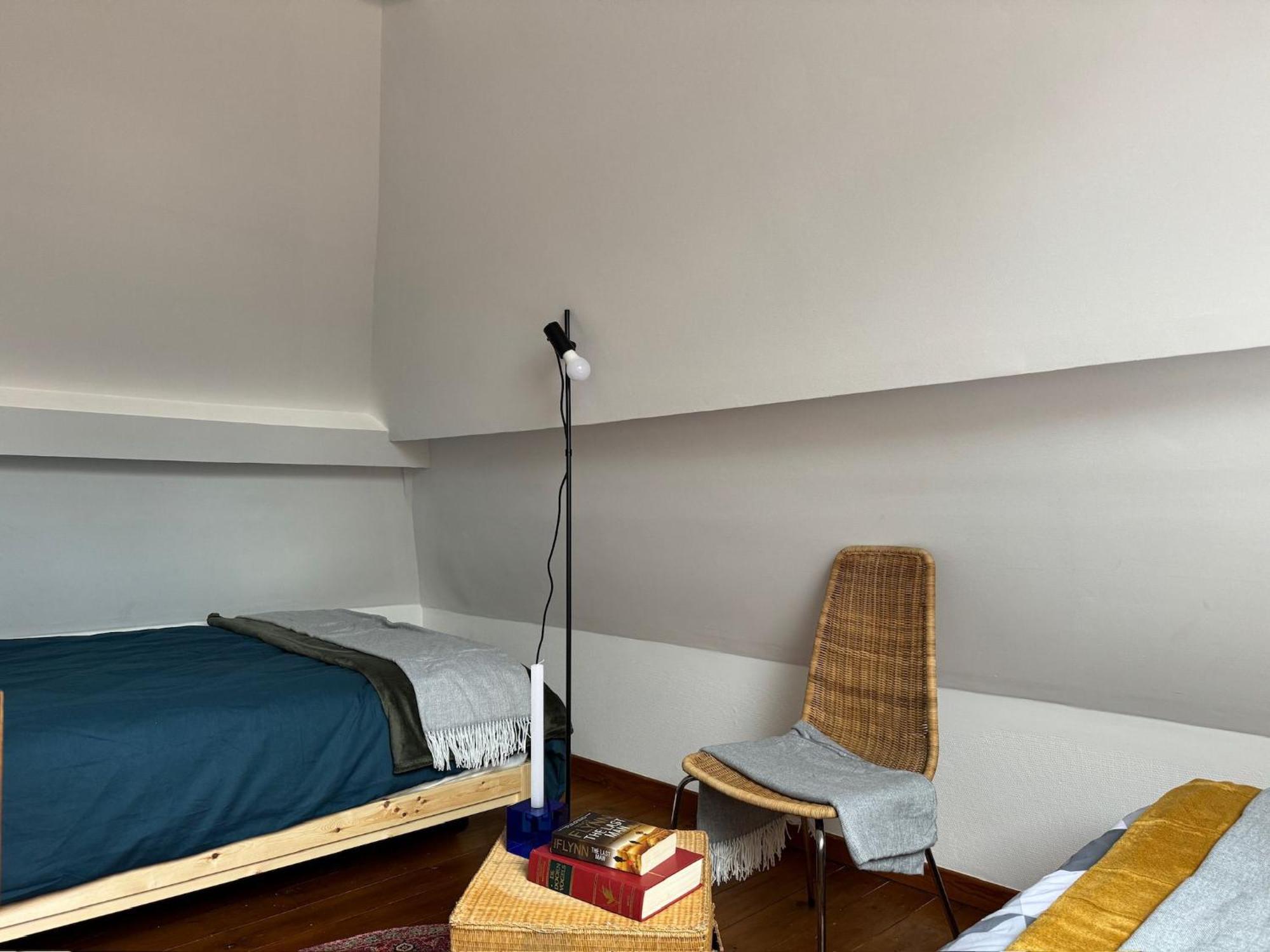 Luxury 2br 1lr Apt, 14min Walk To St Bavo Cathedral Appartement *